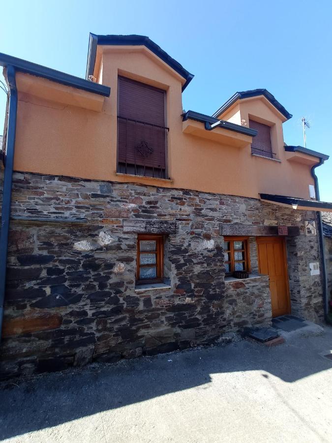 Гостевой дом Casa De Abril 1 Сан-Кристобаль-де-Вальдуэса Экстерьер фото